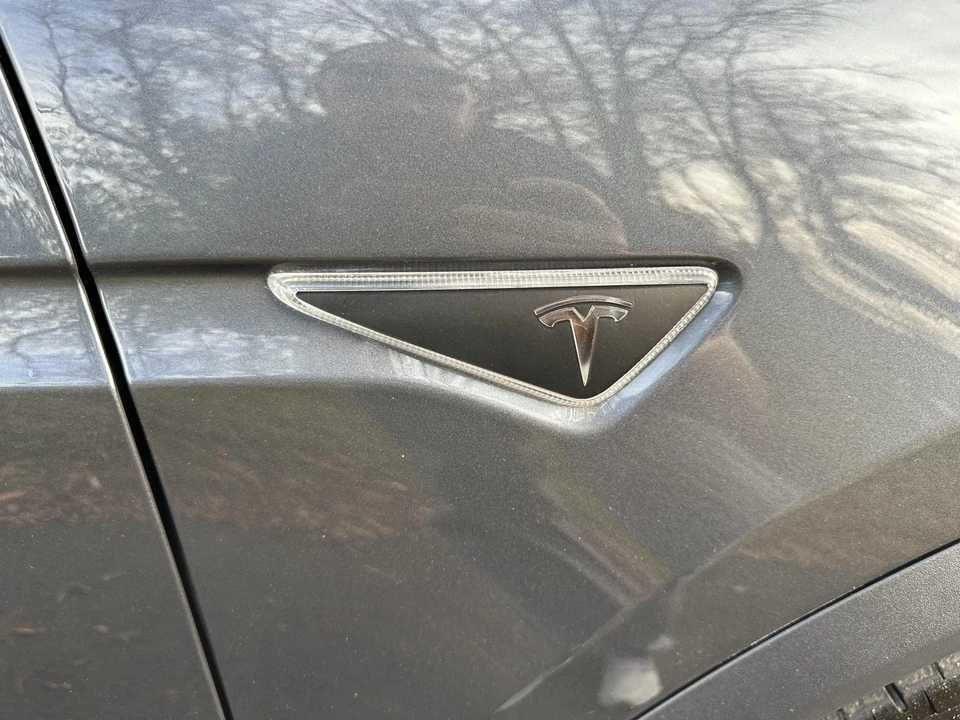 2016 Tesla Model X - Image 15 of 20