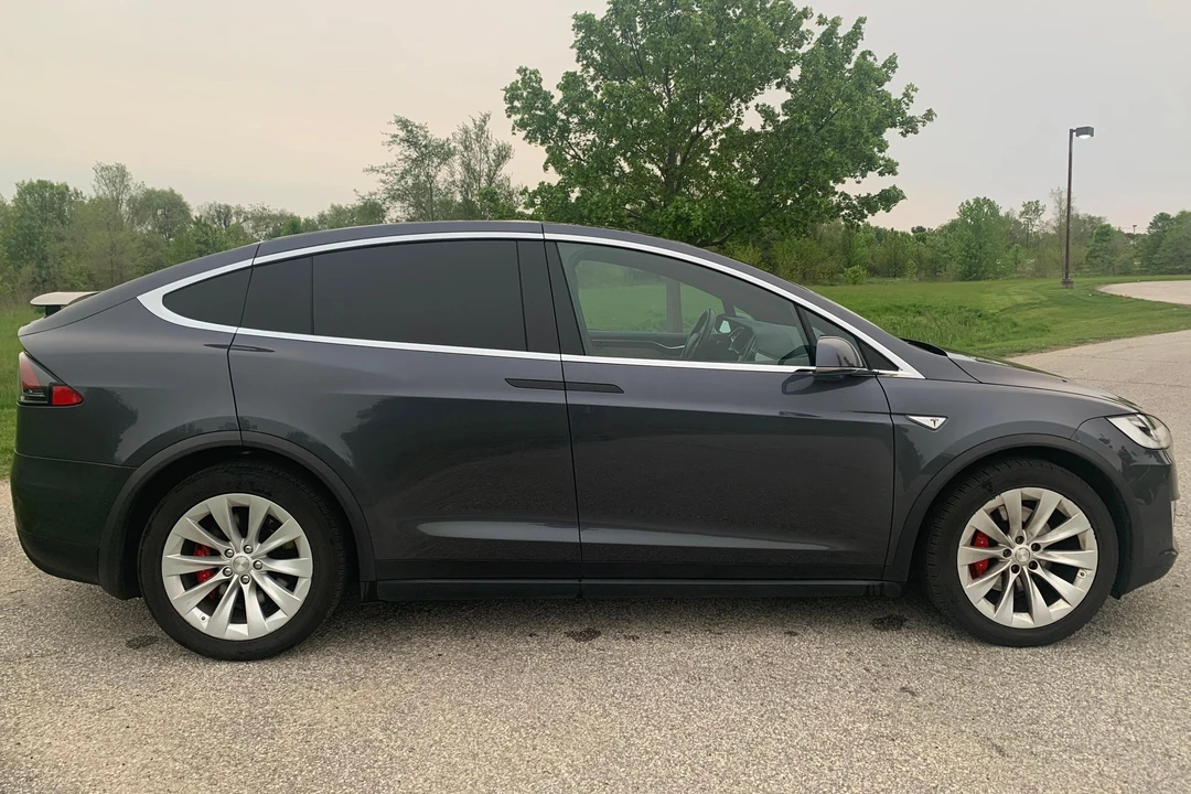 2016 Tesla Model X - Image 3 of 31