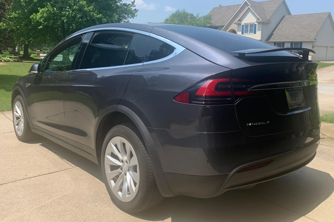 2016 Tesla Model X - Image 4 of 31