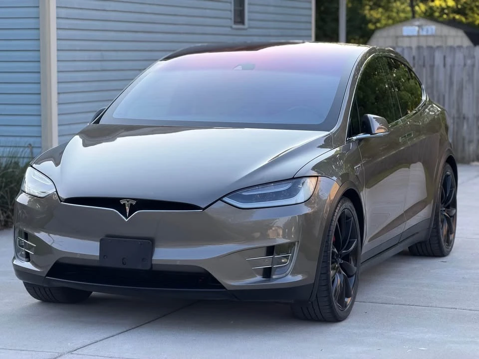 2016 Tesla Model X - Image 4 of 14