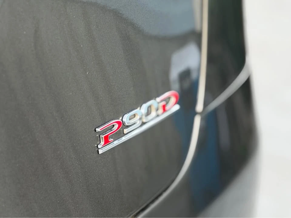 2016 Tesla Model X - Image 14 of 14