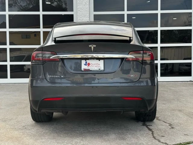 2016 Tesla Model X - Image 7 of 21