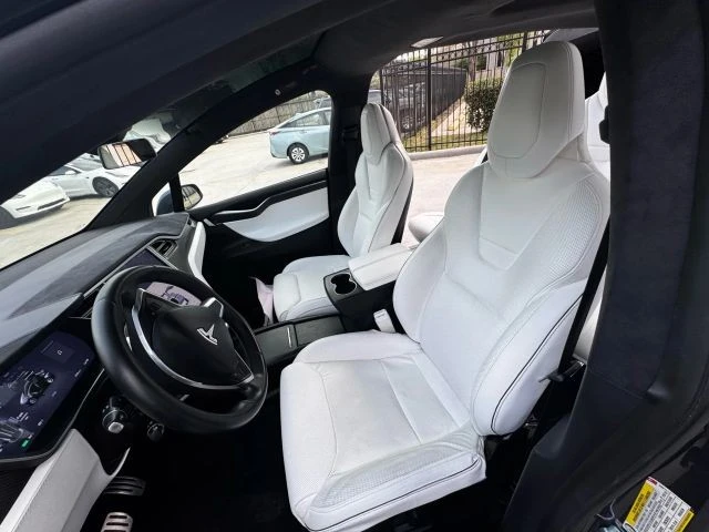 2016 Tesla Model X - Image 6 of 21