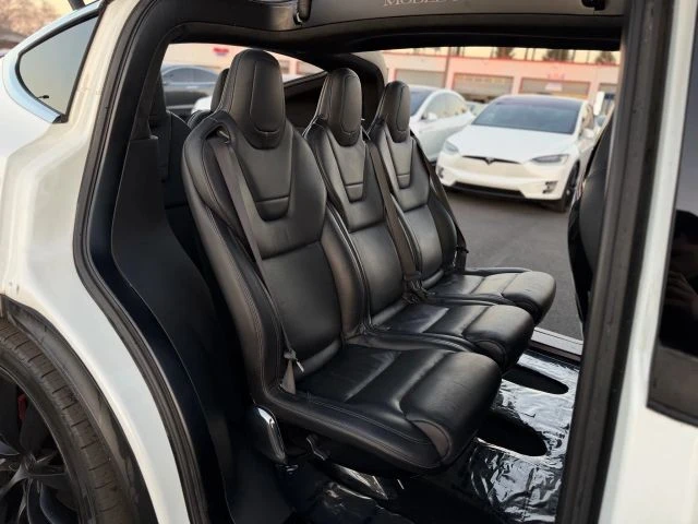 2016 Tesla Model X - Image 16 of 21
