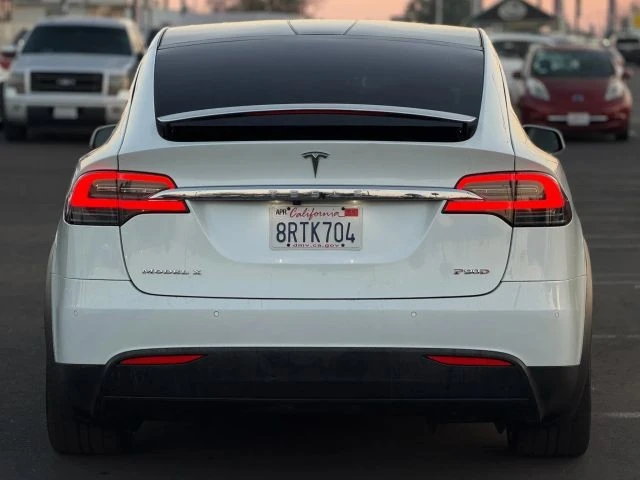 2016 Tesla Model X - Image 8 of 21