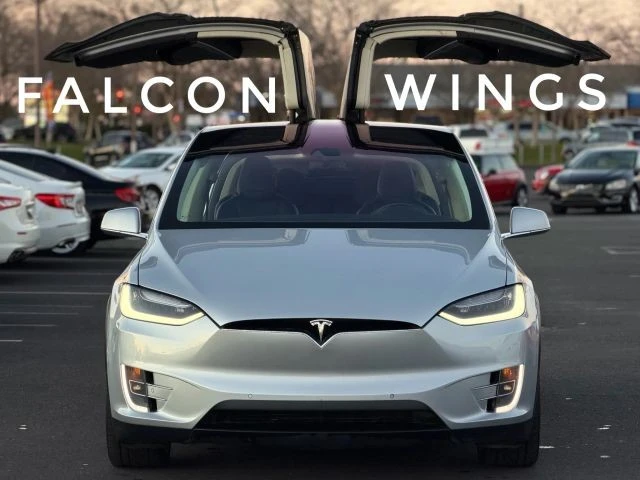 2016 Tesla Model X - Image 11 of 21