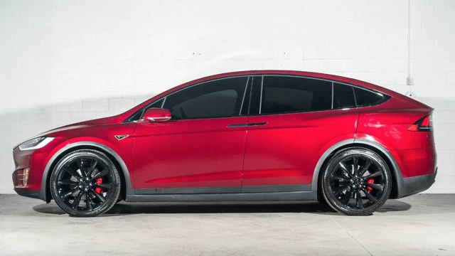 2016 Tesla Model X - Image 2 of 10