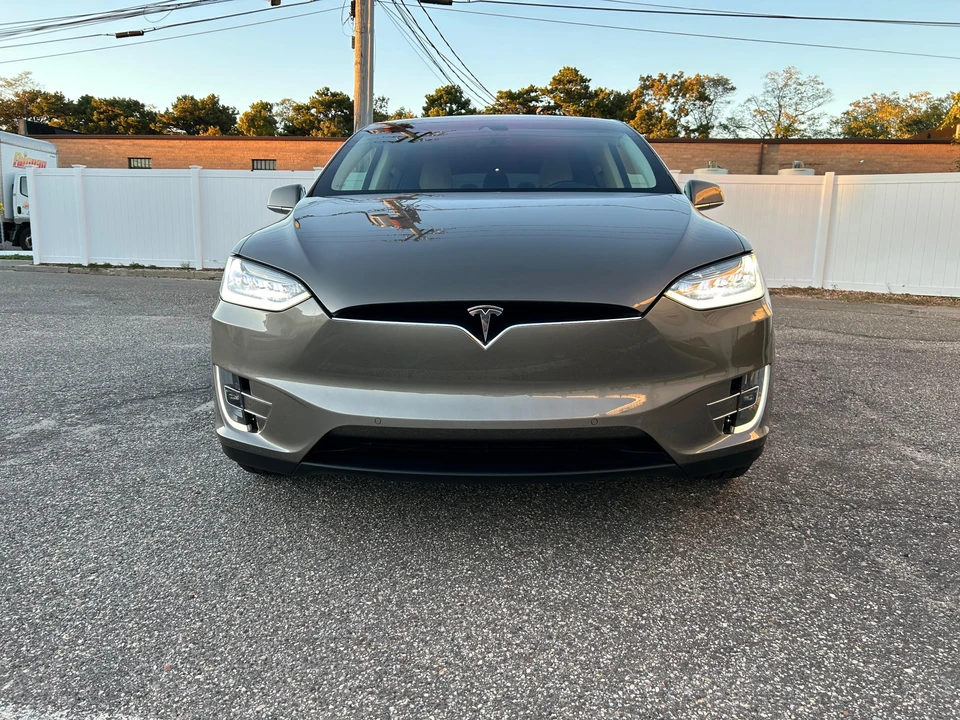 2016 Tesla Model X - Image 6 of 31