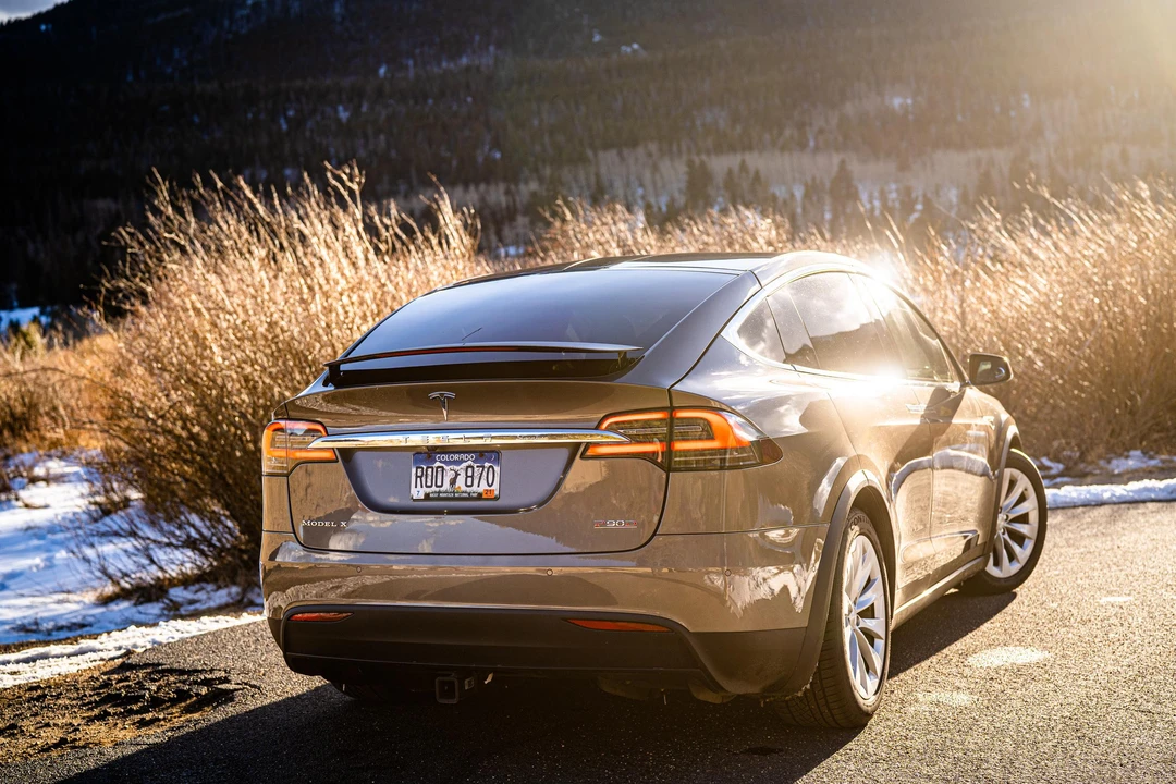 2016 Tesla Model X - Image 21 of 31