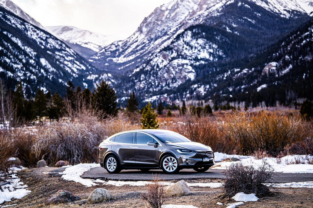 2016 Tesla Model X - Image 29 of 31