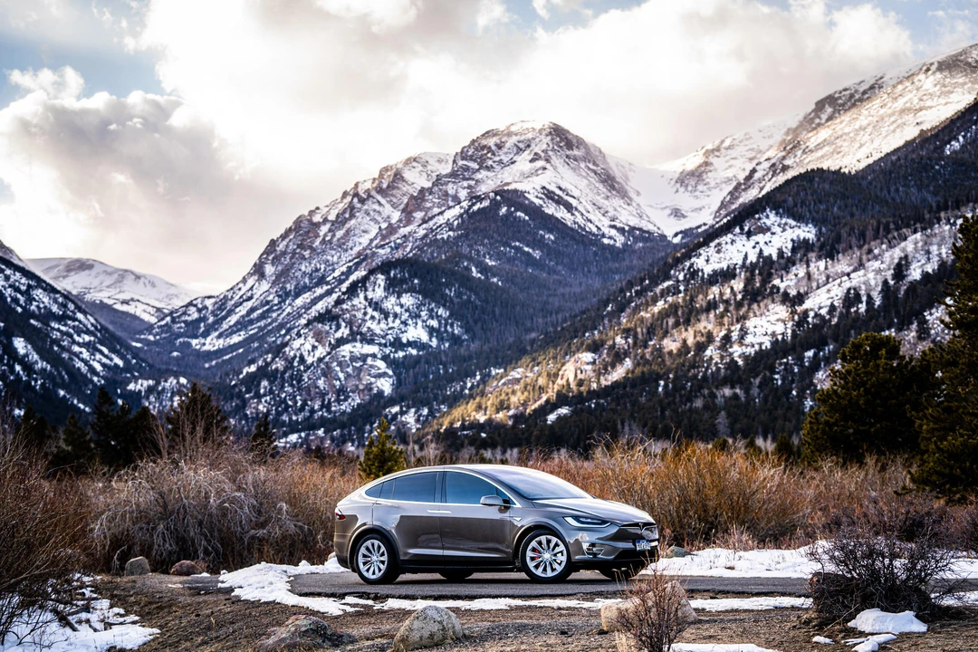2016 Tesla Model X - Image 28 of 31