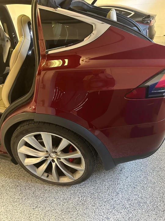 2016 Tesla Model X - Image 27 of 31
