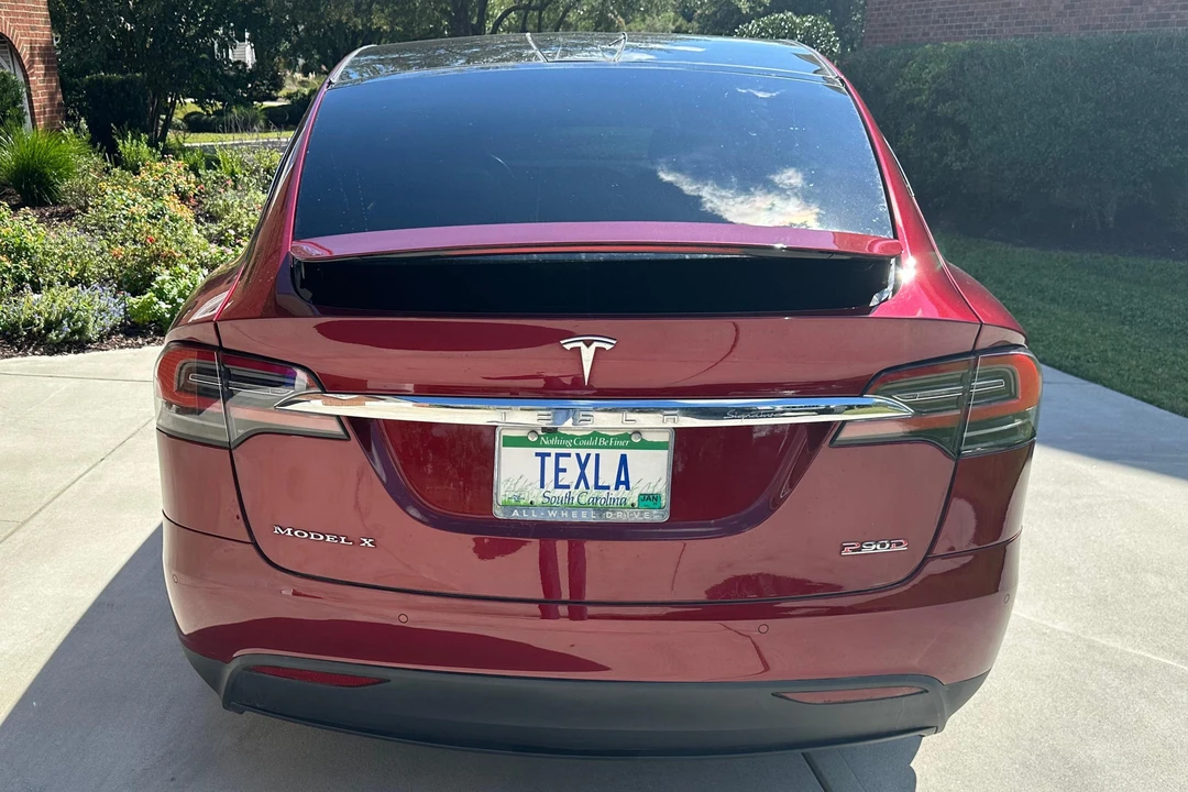 2016 Tesla Model X - Image 5 of 31