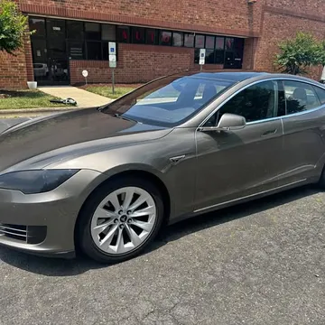 2016 Tesla Model S 90D