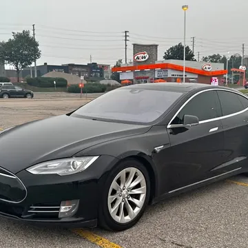 2016 Tesla Model S 70D AWD