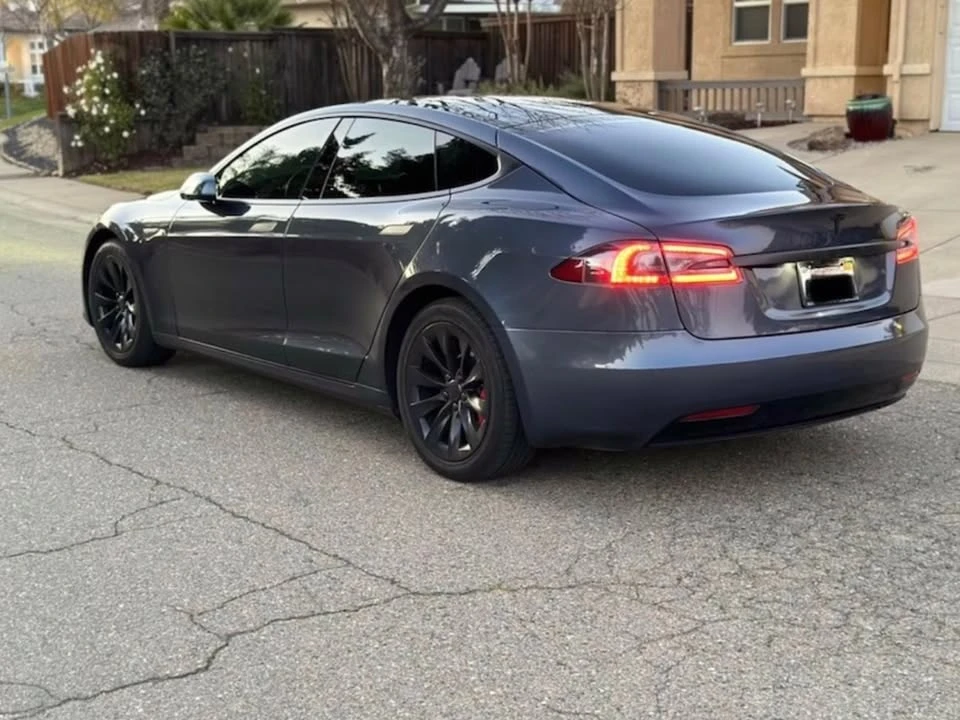 2016 Tesla Model S - Image 4 of 12