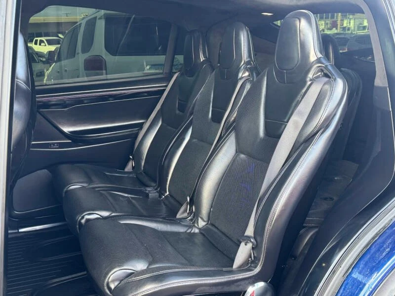 2016 Tesla Model X - Image 6 of 20