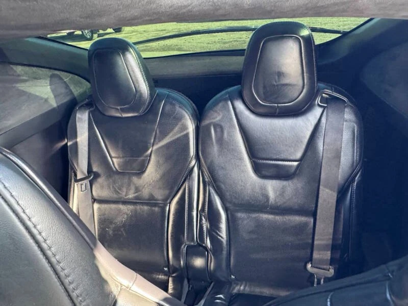 2016 Tesla Model X - Image 7 of 20