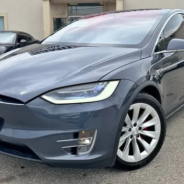 2016 Tesla Model X P90D Ludicrous Mode