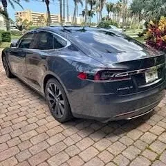 2016 Tesla Model S 90D