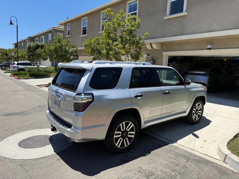 2016 Toyota 4Runner 5th Gen - Image 14 of 18