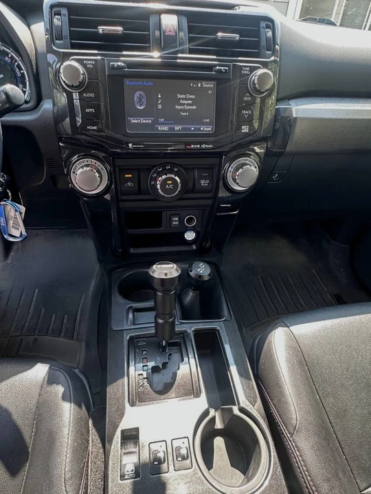 2016 Toyota 4Runner 5th Gen - Image 7 of 9