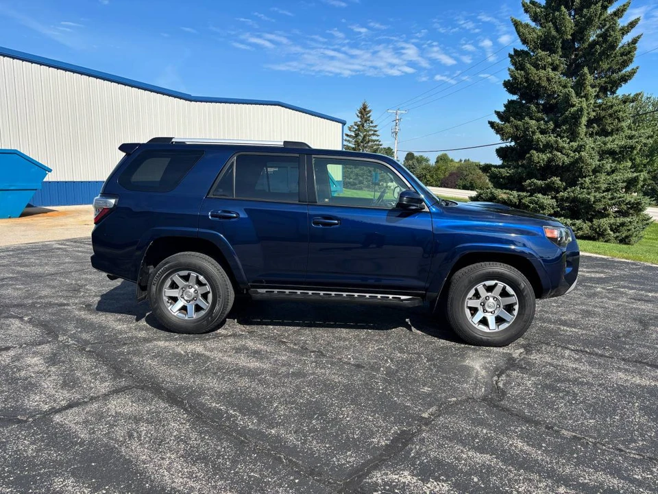 2016 Toyota 4Runner 5th Gen - Image 5 of 10