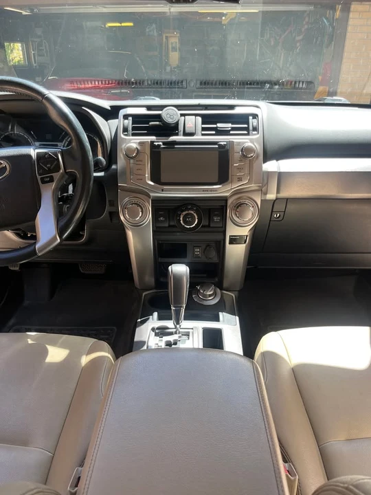 2016 Toyota 4Runner 5th Gen - Image 9 of 16