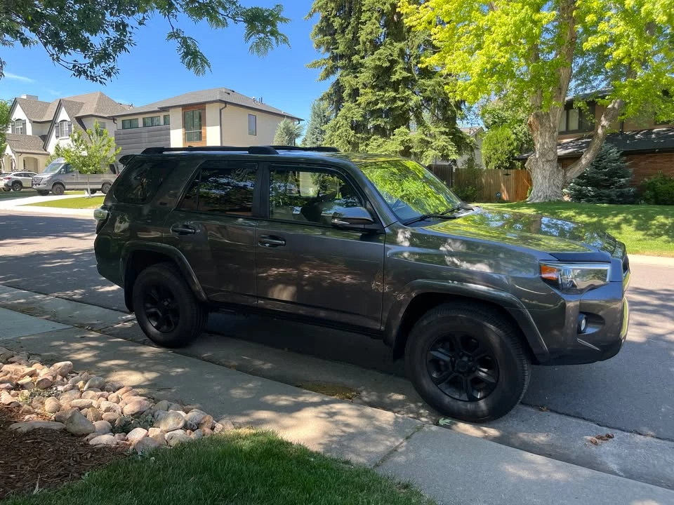 2016 Toyota 4Runner 5th Gen - Image 13 of 16
