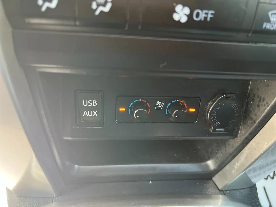 2016 Toyota 4Runner 5th Gen - Image 17 of 18