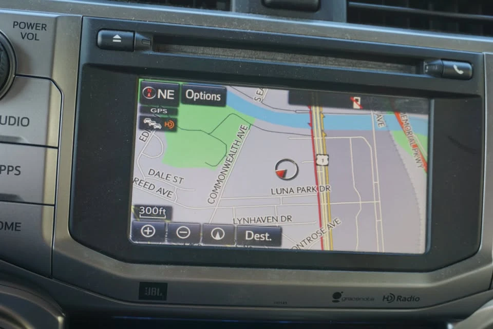 2016 Toyota 4Runner 5th Gen - Image 17 of 19