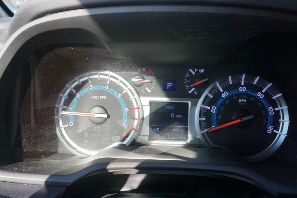 2016 Toyota 4Runner 5th Gen - Image 10 of 19