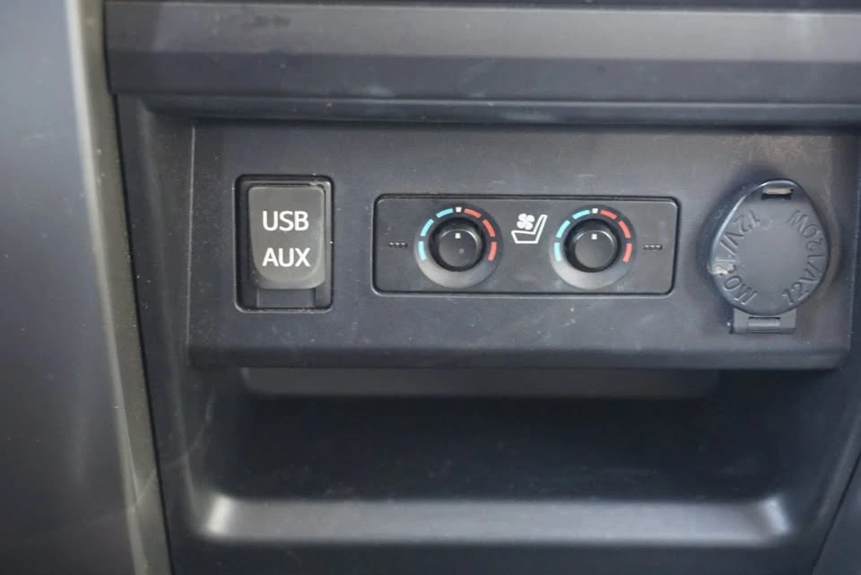 2016 Toyota 4Runner 5th Gen - Image 15 of 19
