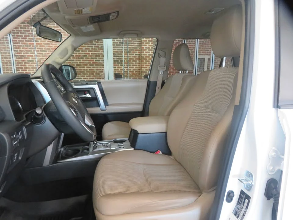 2016 Toyota 4Runner 5th Gen - Image 11 of 15