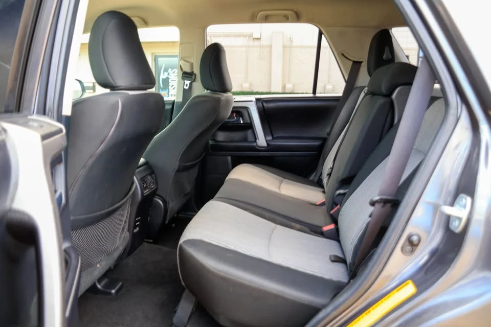 2016 Toyota 4Runner 5th Gen - Image 15 of 17