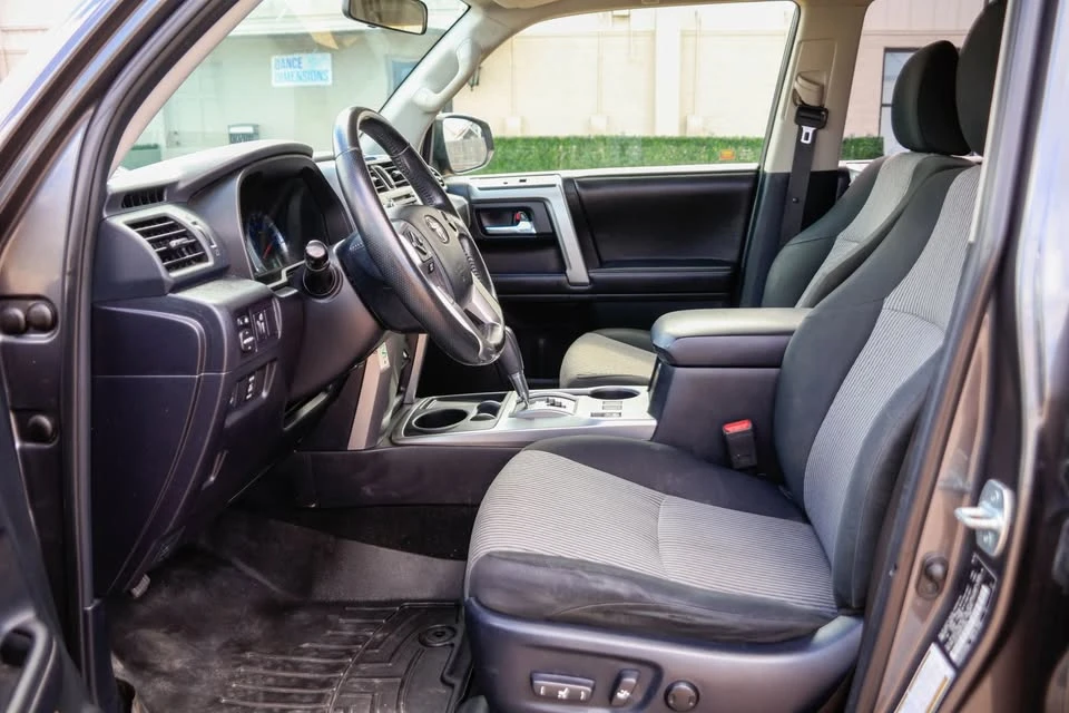 2016 Toyota 4Runner 5th Gen - Image 13 of 17