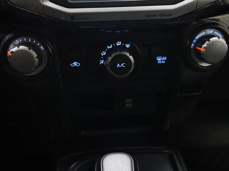 2016 Toyota 4Runner 5th Gen - Image 19 of 20