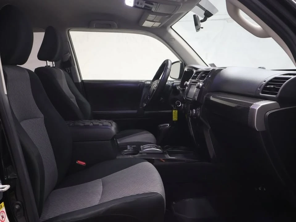 2016 Toyota 4Runner 5th Gen - Image 8 of 20