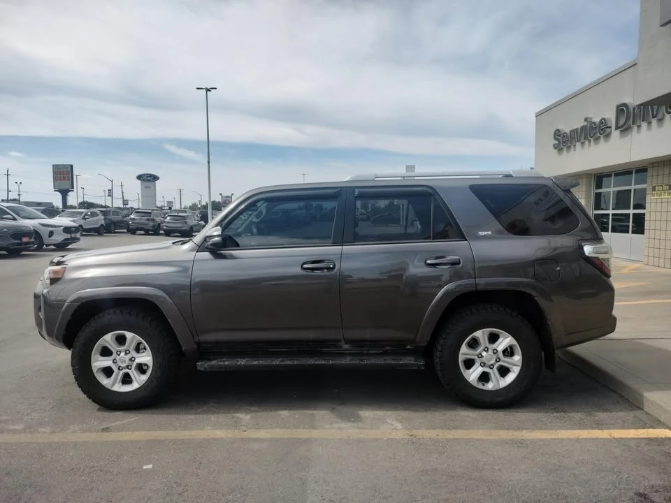 2016 Toyota 4Runner 5th Gen - Image 6 of 18