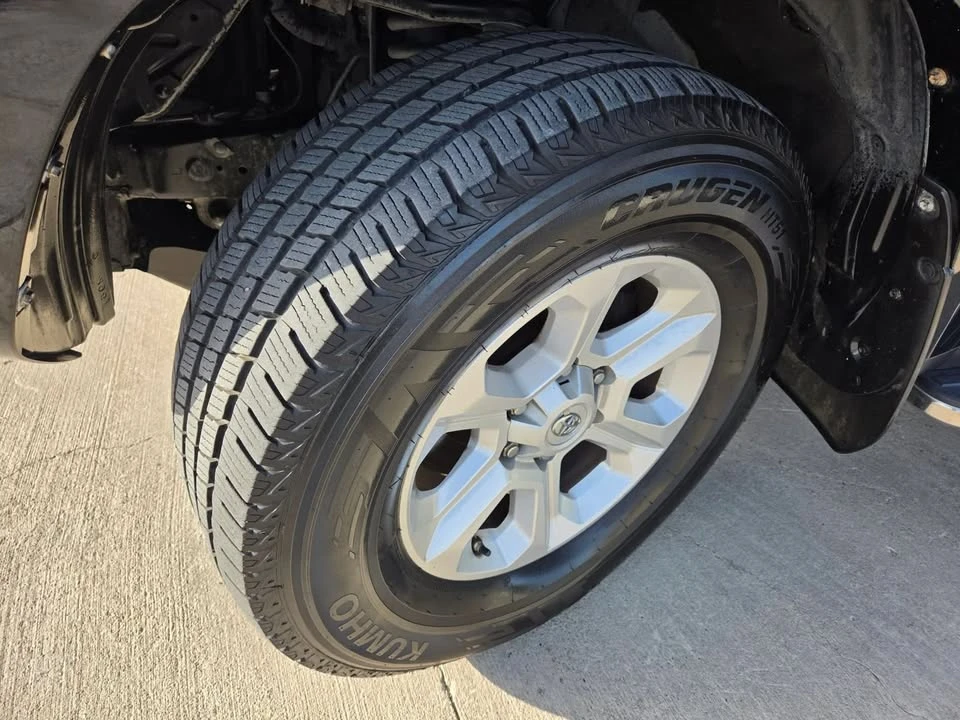 2016 Toyota 4Runner 5th Gen - Image 19 of 20