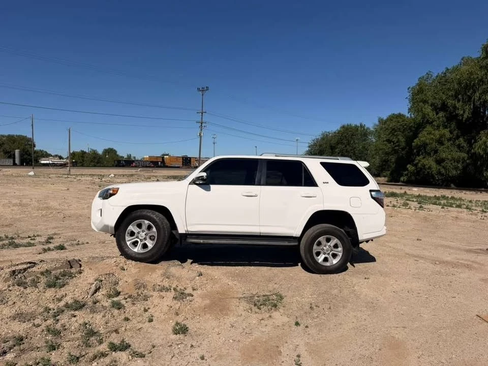 2016 Toyota 4Runner 5th Gen - Image 2 of 5