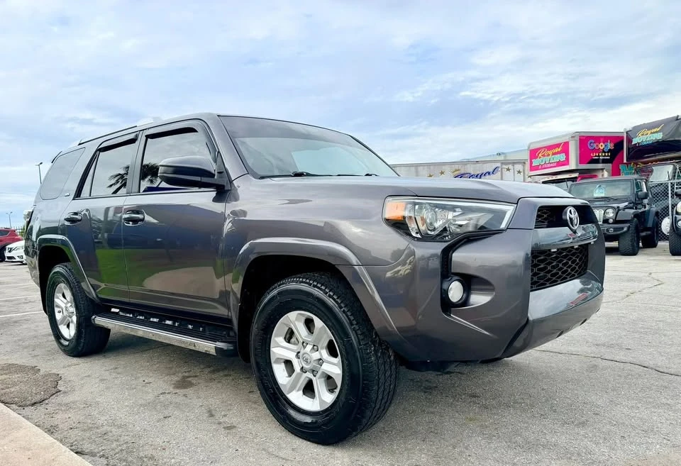 2016 Toyota 4Runner - Image 7 of 20