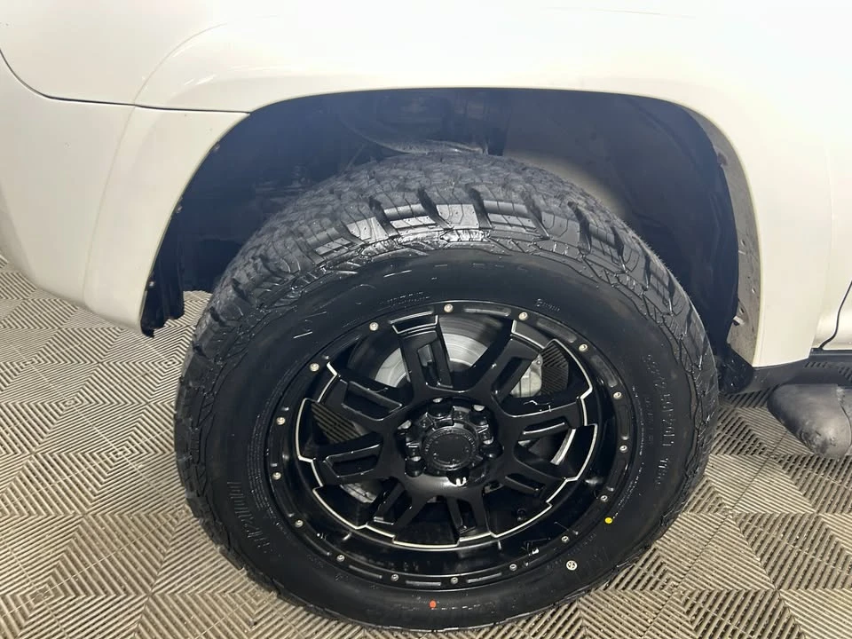 2016 Toyota 4Runner 5th Gen - Image 7 of 20