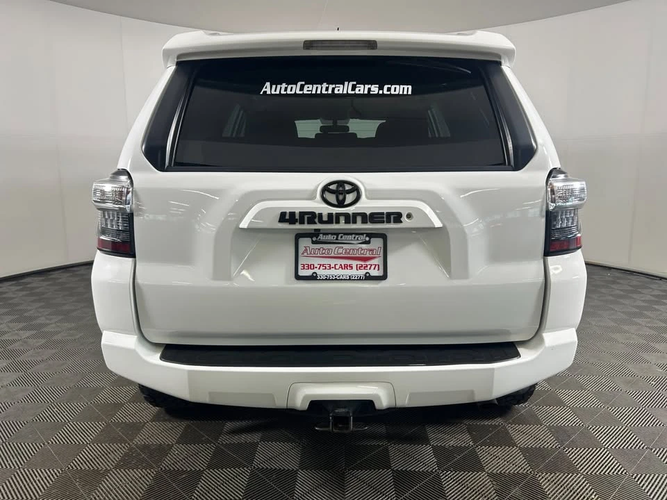 2016 Toyota 4Runner 5th Gen - Image 5 of 20
