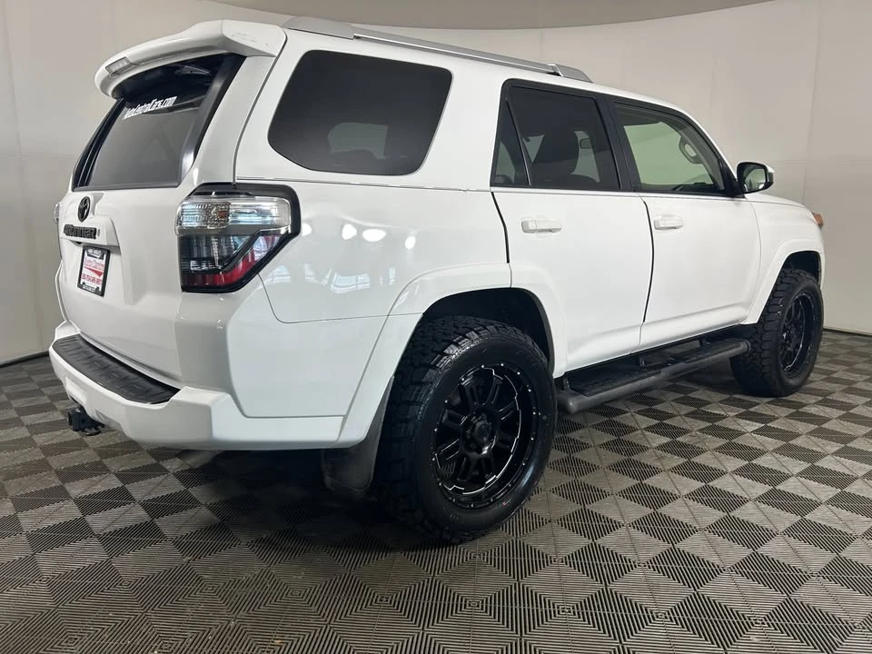 2016 Toyota 4Runner 5th Gen - Image 4 of 20