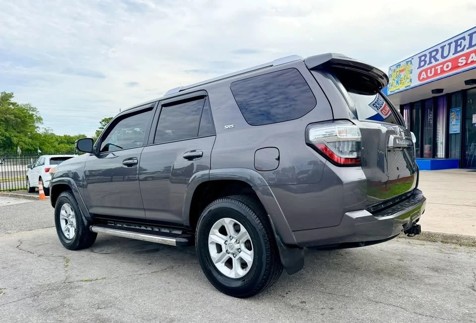 2016 Toyota 4Runner - Image 3 of 20