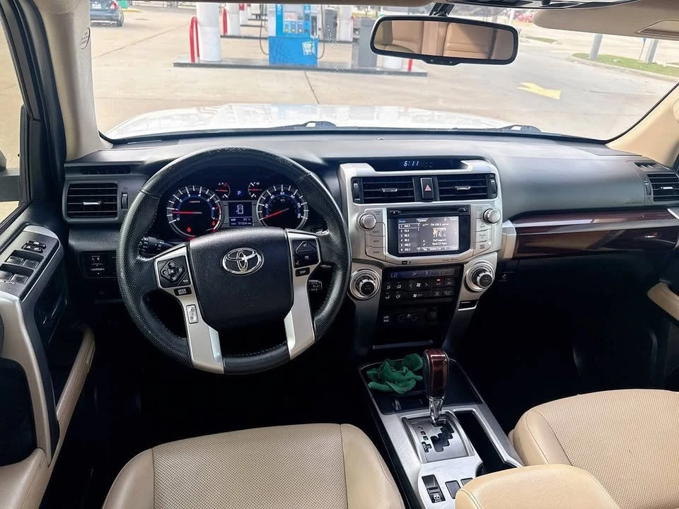 2016 Toyota 4Runner 5th Gen - Image 11 of 20