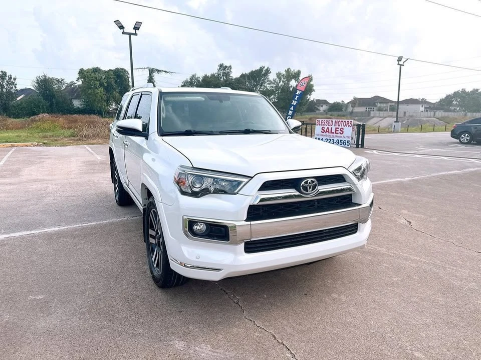 2016 Toyota 4Runner 5th Gen - Image 3 of 20