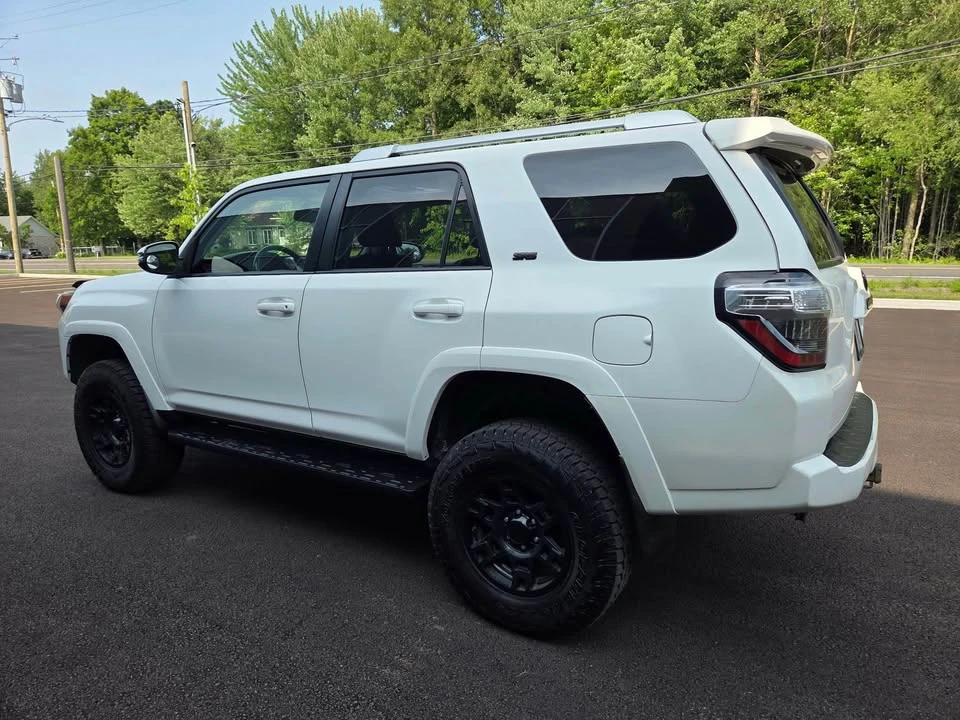 2016 Toyota 4Runner 5th Gen - Image 4 of 20