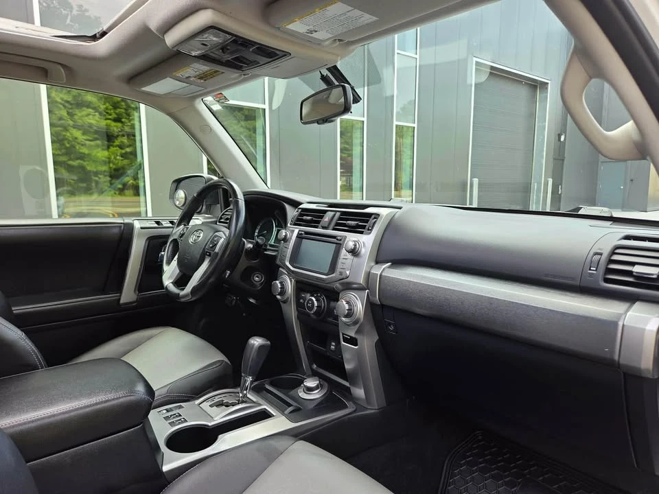 2016 Toyota 4Runner 5th Gen - Image 17 of 20